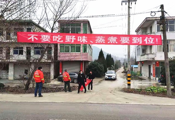 4、乔木乡东源村东湖路口.jpg